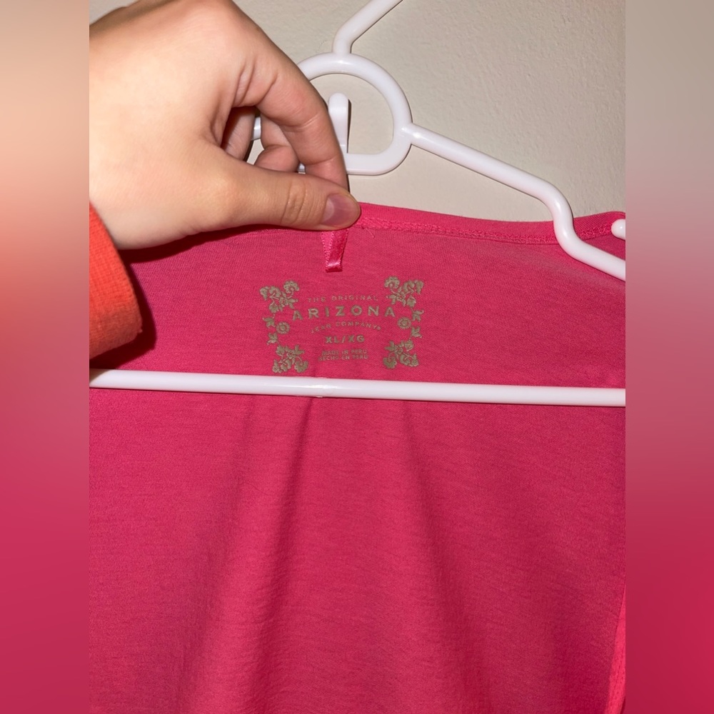 Arizona Jean Company Pink Wrap Top - Picture 2 of 3